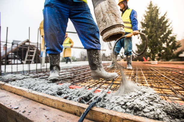 Best Concrete Pool Decks in Williamsville, NY